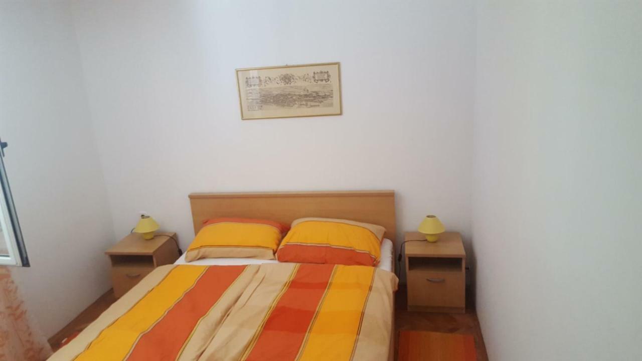 Apartment Brigitte Vrsi Bagian luar foto